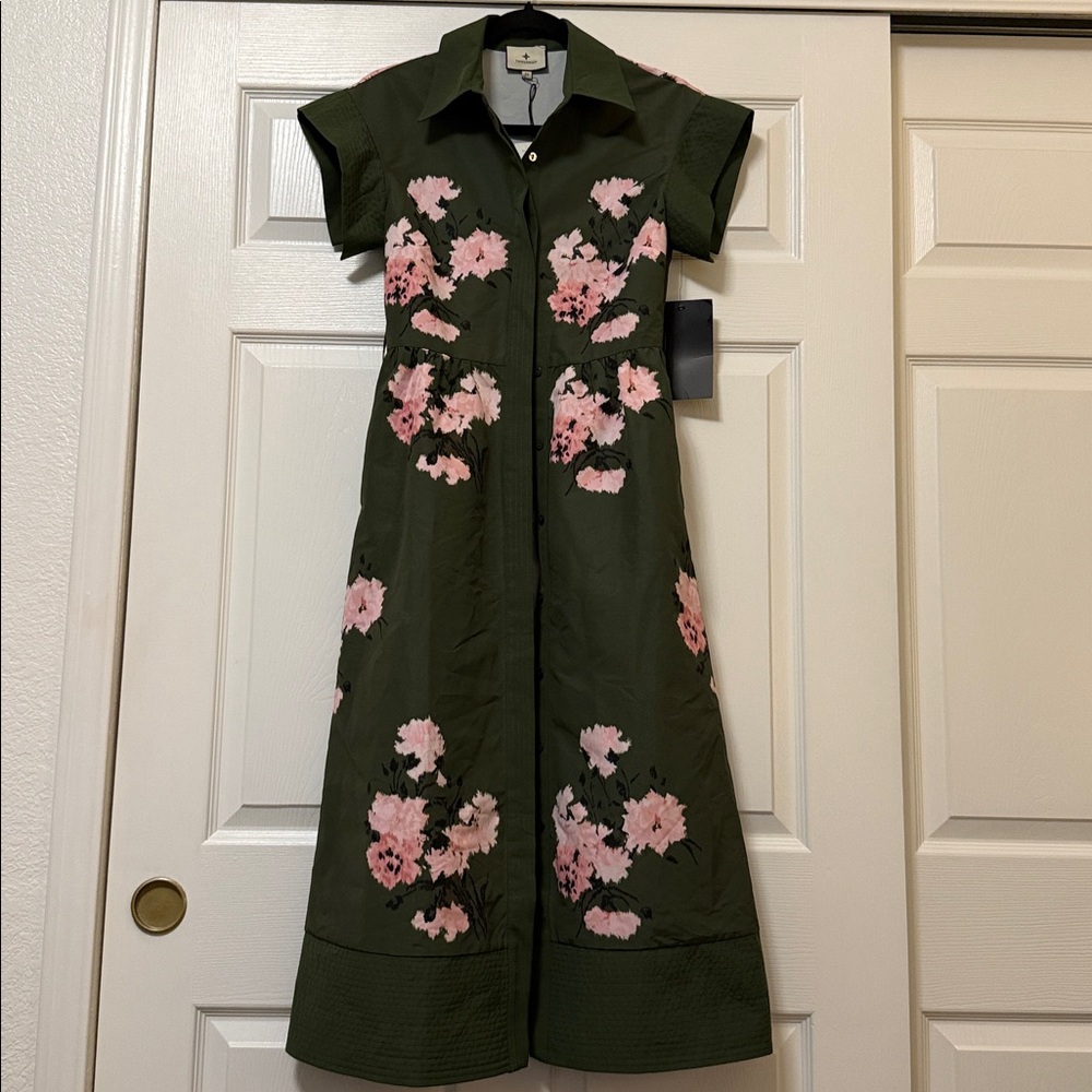 Tuckernut olive and pressed powder floral  Chloe dress size XS - Picture 3 of 8